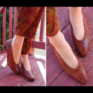 Vintage woven raffia brown leather pumps heels 8.5